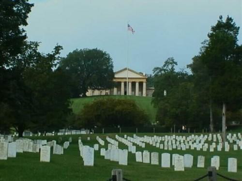 Comment visiter les tombes au cimetière national d'Arlington
