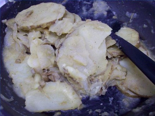 Comment faire Poêlée de pommes de terre et oignons
