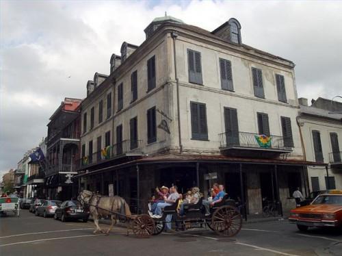 Comment voir les lieux dans la Nouvelle-Orléans extérieur du quartier français