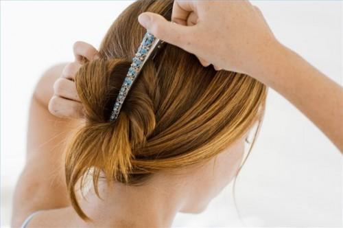 Comment utiliser un clip pour les moyennes Cheveux longs
