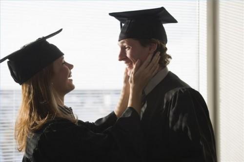 Comment Habillez-vous pour la cérémonie de votre parent Graduation