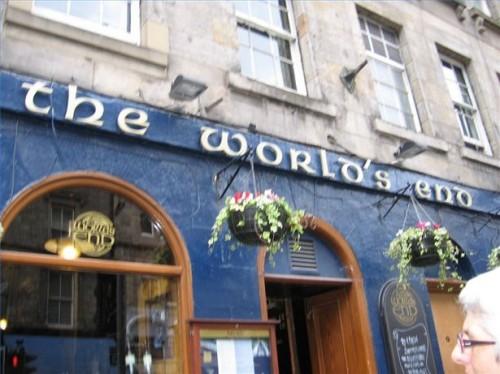 Comment visiter Pub Le monde End à Édimbourg, en Écosse