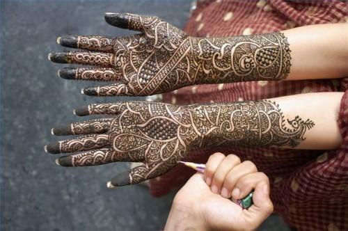 Comment savoir Différents styles de henné Designs pour Tatouages ​​et Body Art
